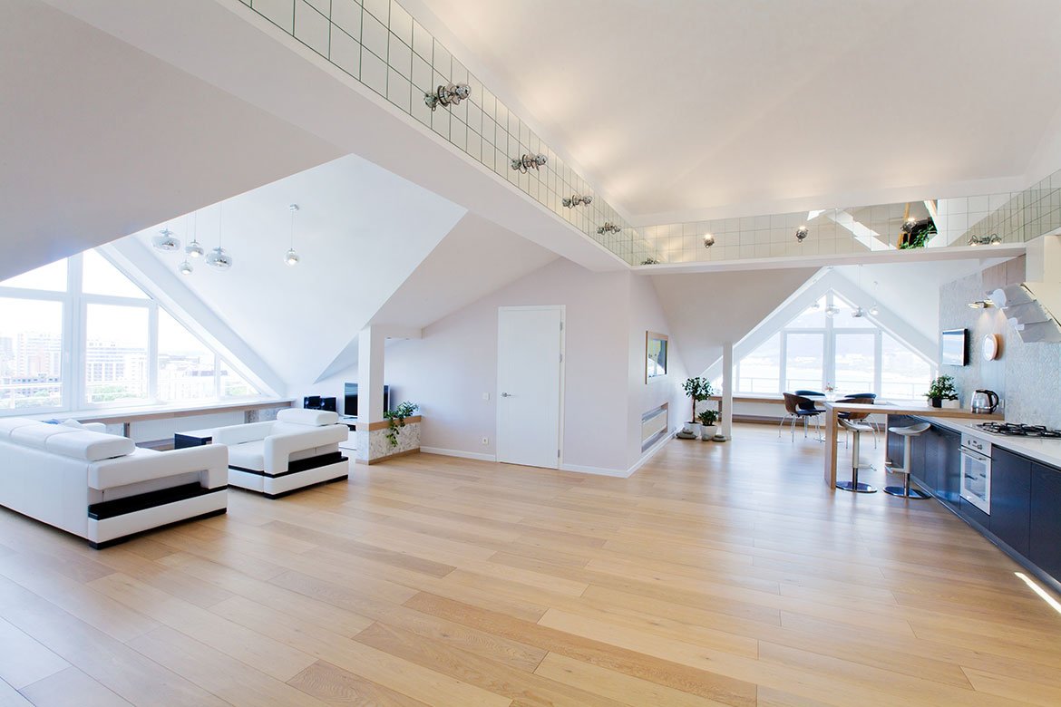 Ample apartment